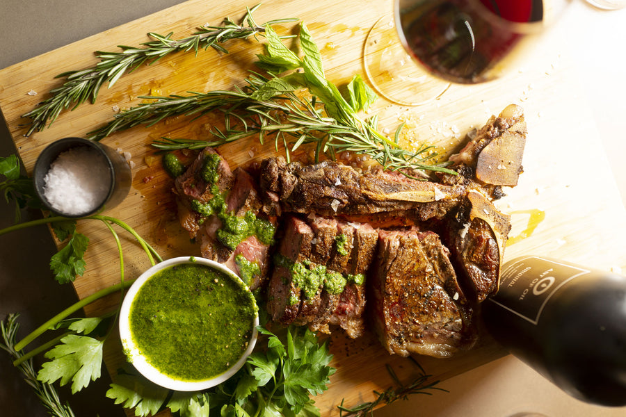 Saftiges T-Bone Steak mit frischer Salsa Verde – Das perfekt gegarte Steak